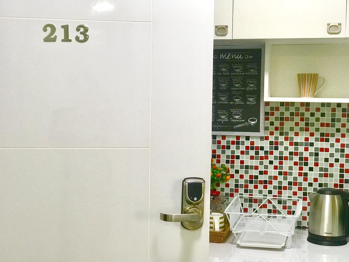 Cozy B At Nimman Studio Room In Condominium 치앙마이 외부 사진